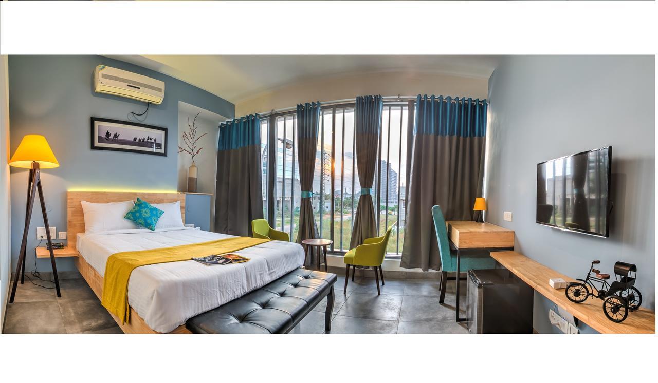 Aura Corporate Suites At Manyata Tech Park Bangalore Eksteriør billede