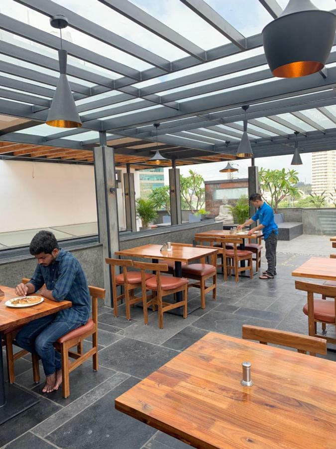 Aura Corporate Suites At Manyata Tech Park Bangalore Eksteriør billede